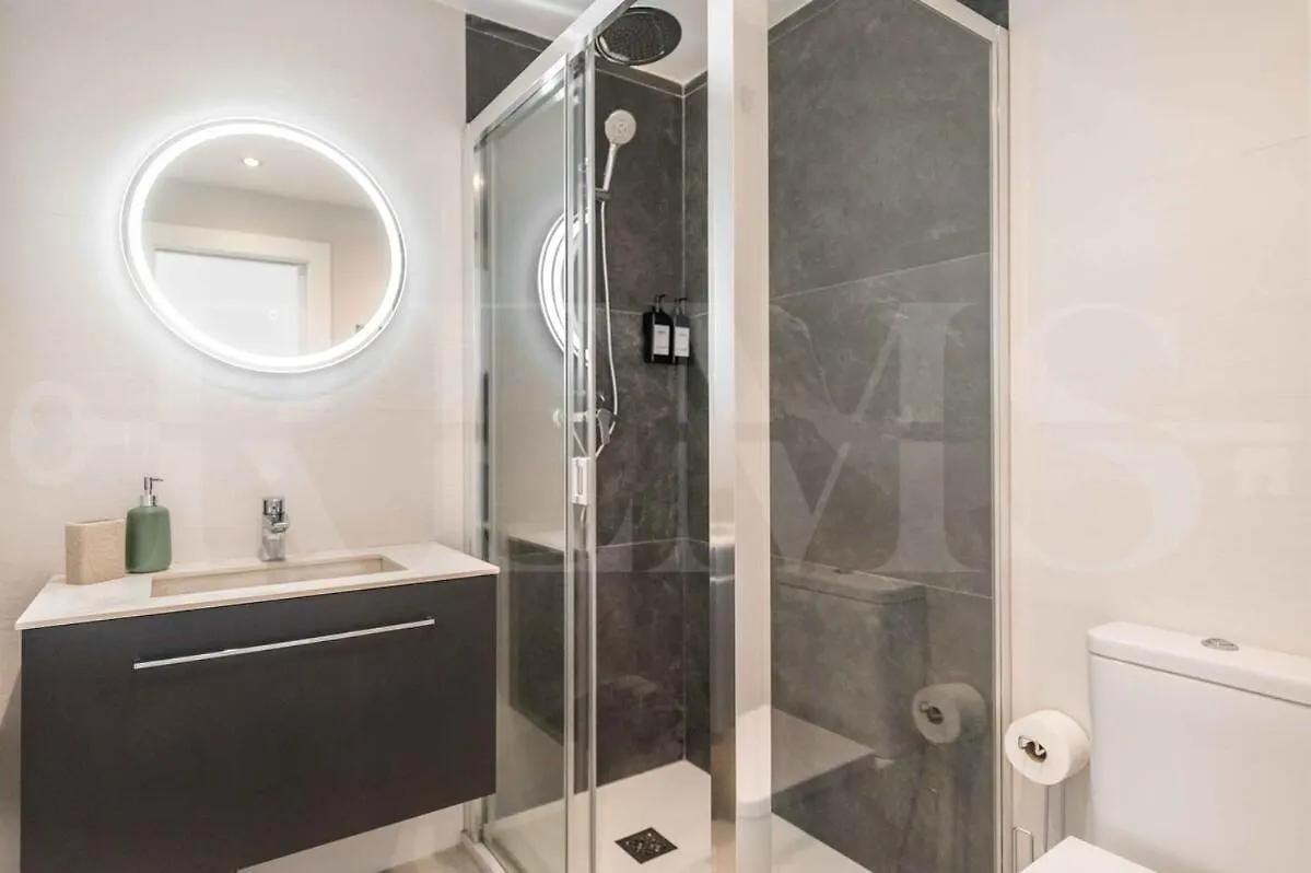 Апартаменты Hillside Gem, Panoramic Sea Views And 2 Terraces Rems Малага